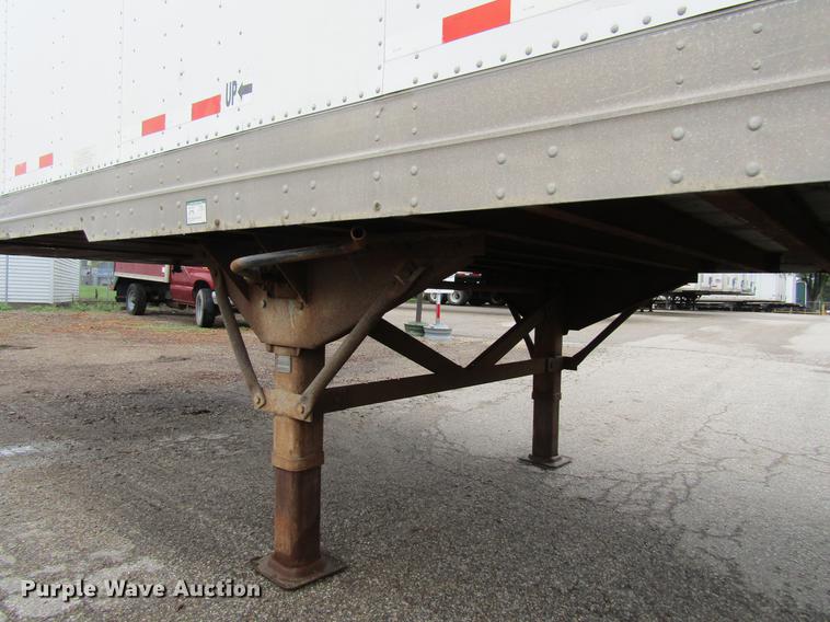 image for item DF3805 2004 Great Dane dry van trailer