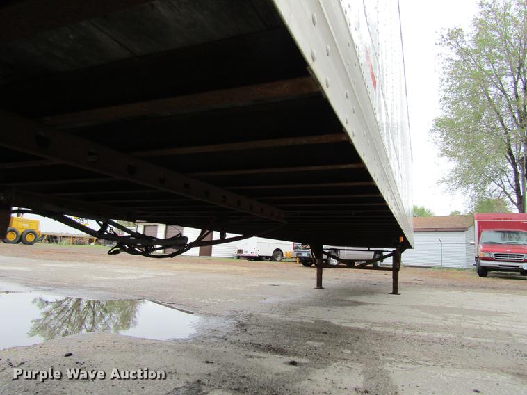 image for item DF3805 2004 Great Dane dry van trailer