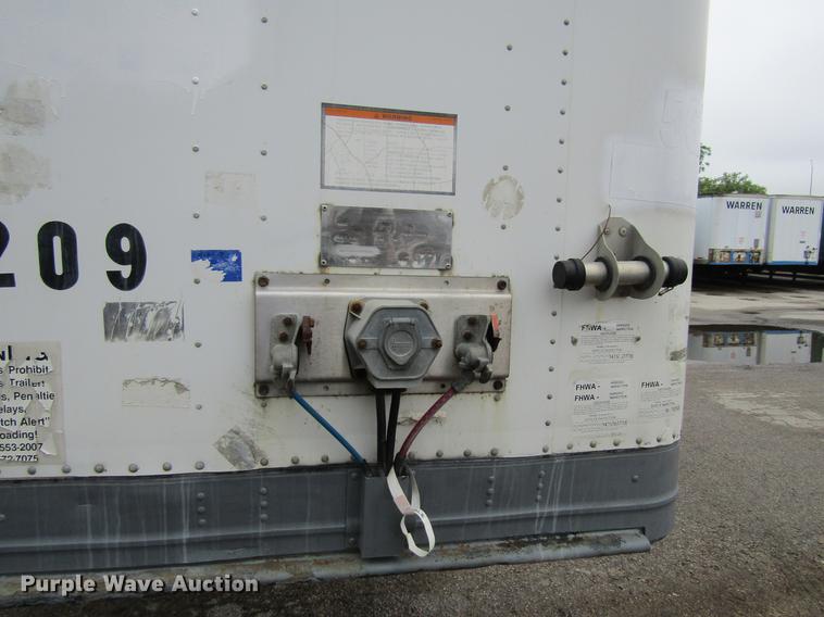 image for item DF3805 2004 Great Dane dry van trailer