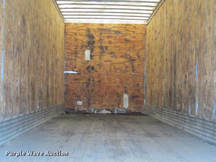 image for item DF3805 2004 Great Dane dry van trailer