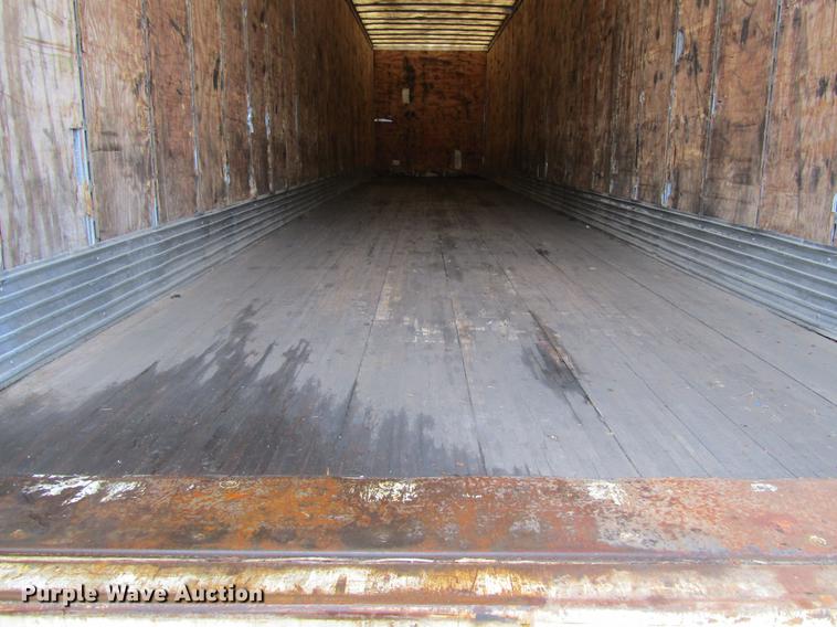 image for item DF3805 2004 Great Dane dry van trailer