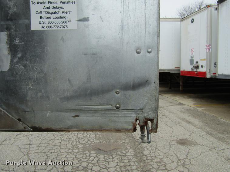 image for item DF3805 2004 Great Dane dry van trailer