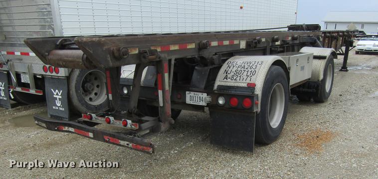 image for item DF3807 2007 Galbreath roll-off double container trailer