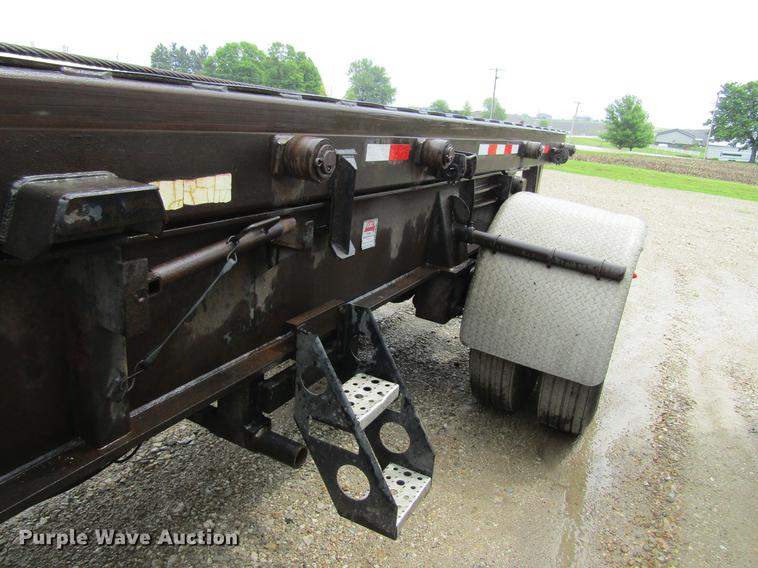 image for item DF3807 2007 Galbreath roll-off double container trailer