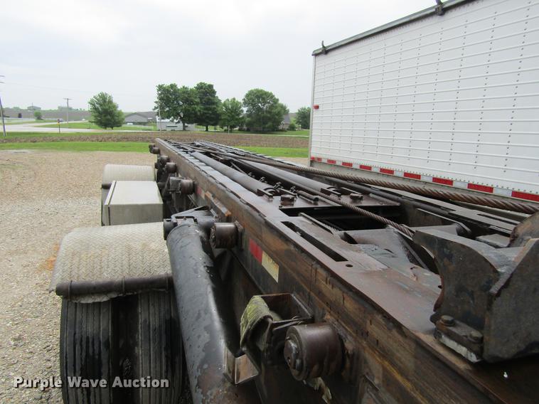 image for item DF3807 2007 Galbreath roll-off double container trailer