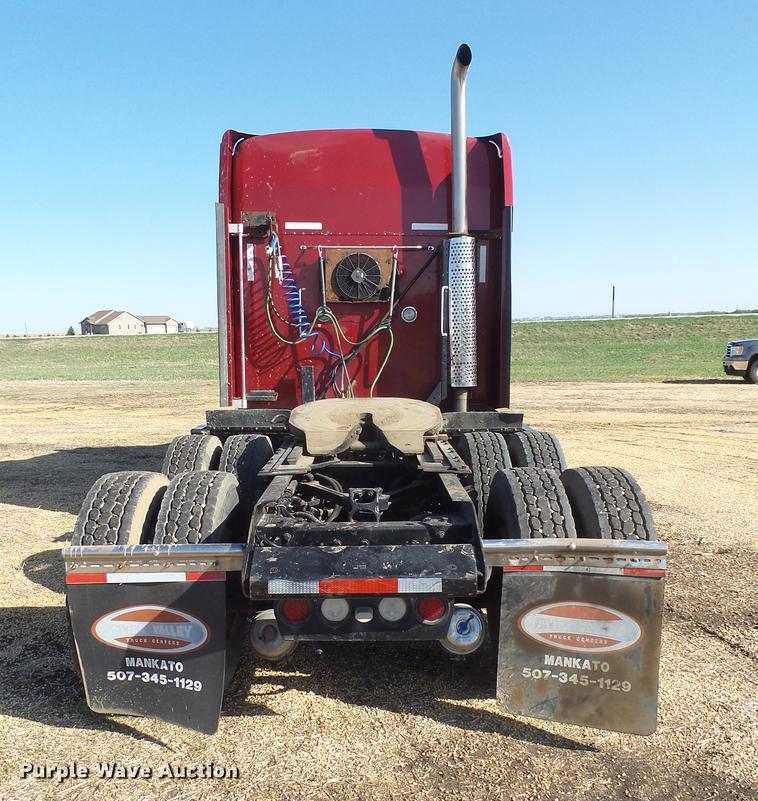 image for item DX9082 2005 Kenworth T600 semi truck