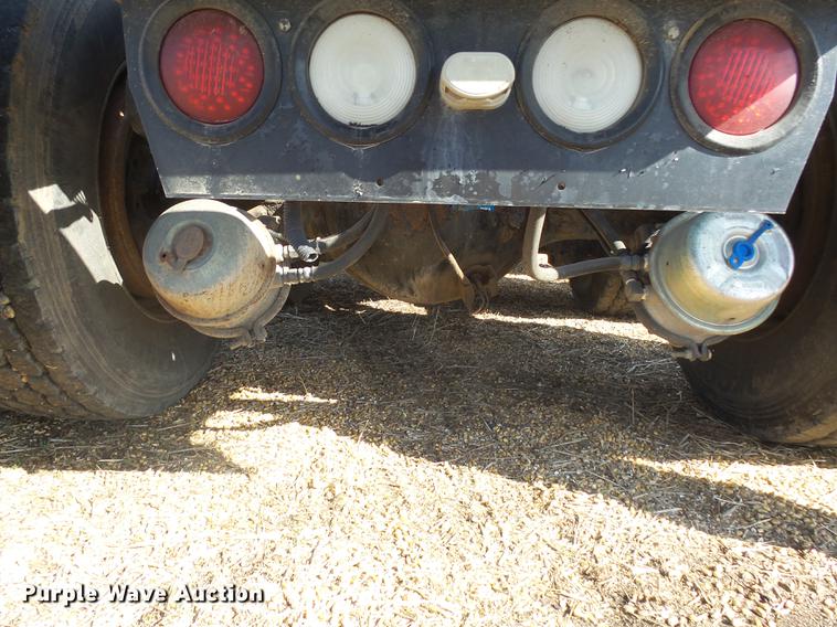 image for item DX9082 2005 Kenworth T600 semi truck