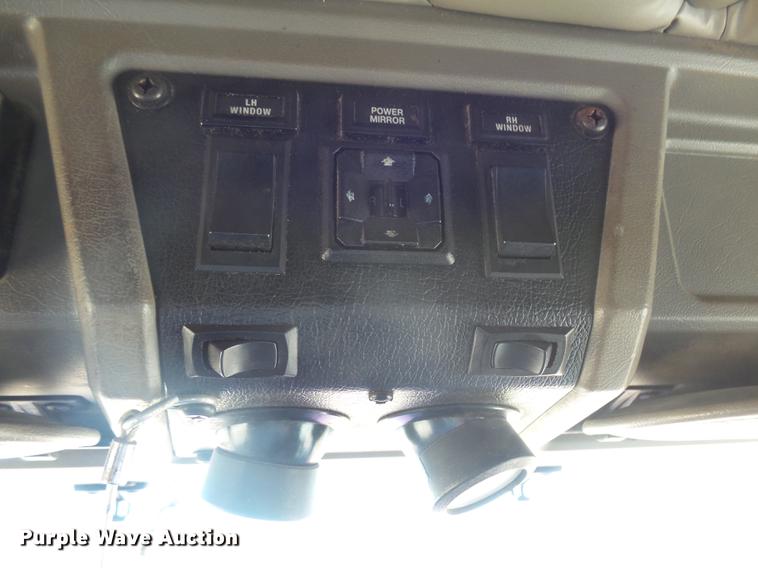 image for item DX9082 2005 Kenworth T600 semi truck