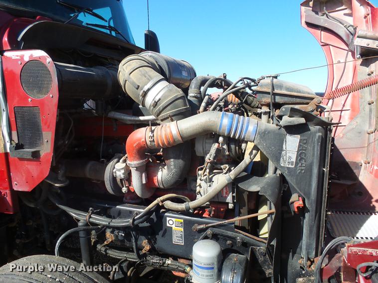 image for item DX9082 2005 Kenworth T600 semi truck