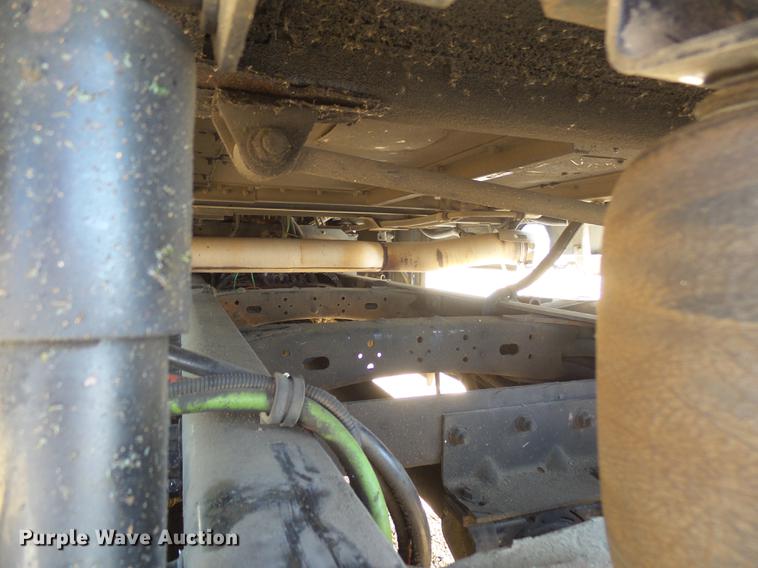 image for item DX9083 2007 Freightliner FLD132 XL Classic semi truck