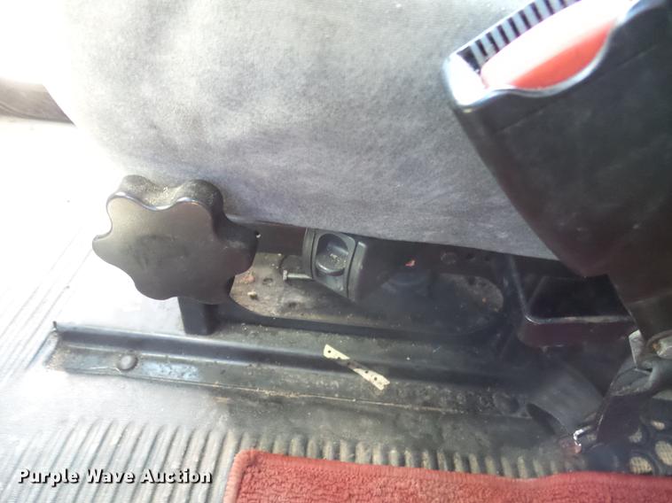 image for item DX9083 2007 Freightliner FLD132 XL Classic semi truck