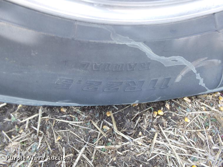 image for item DX9083 2007 Freightliner FLD132 XL Classic semi truck