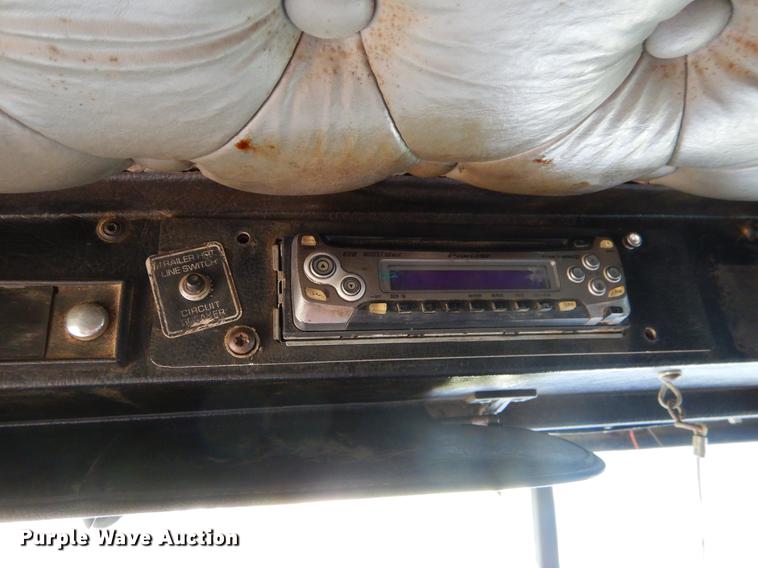 image for item EI9099 1996 Kenworth W900 semi truck