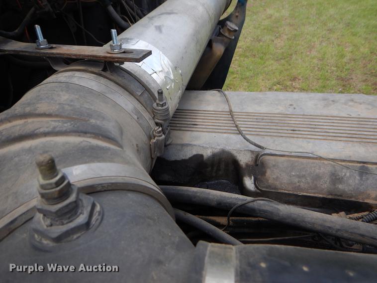 image for item EI9099 1996 Kenworth W900 semi truck