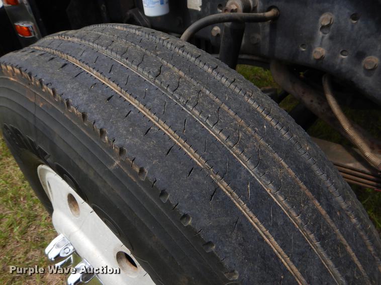 image for item EI9099 1996 Kenworth W900 semi truck