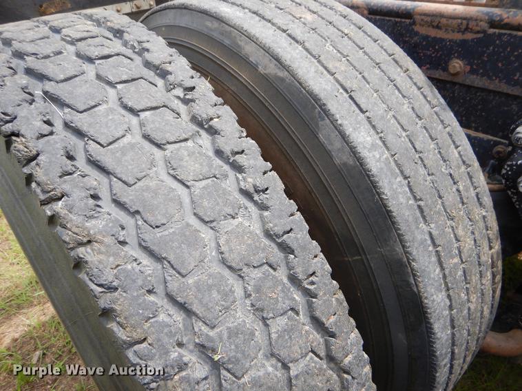 image for item EI9099 1996 Kenworth W900 semi truck