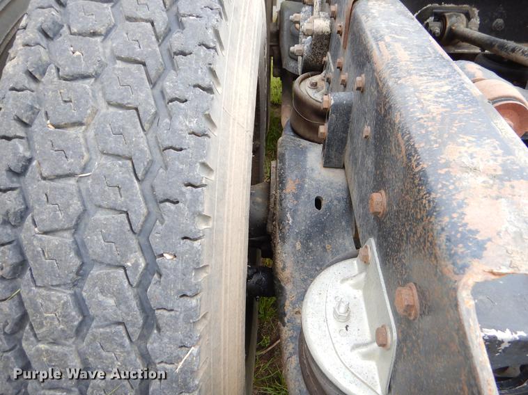 image for item EI9099 1996 Kenworth W900 semi truck