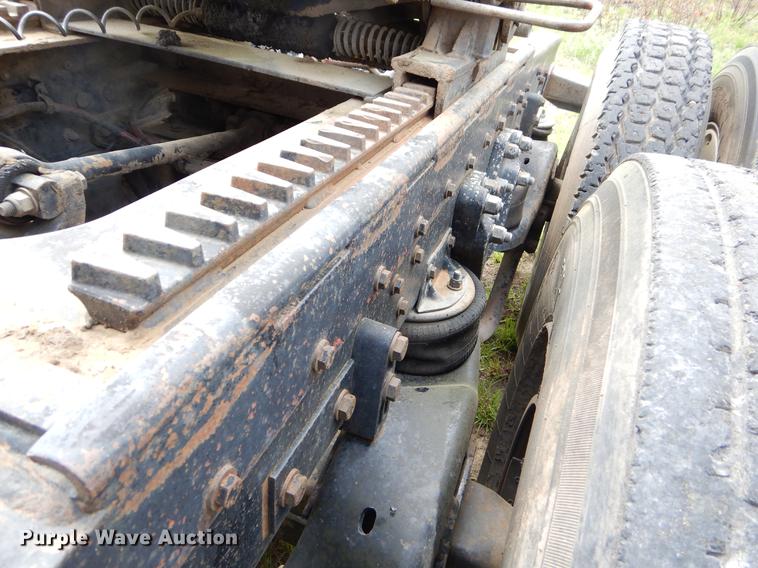 image for item EI9099 1996 Kenworth W900 semi truck