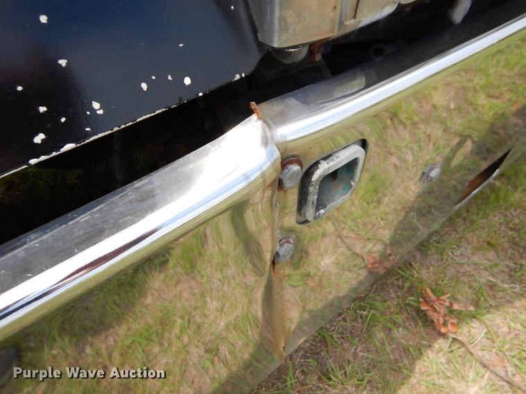 image for item EI9099 1996 Kenworth W900 semi truck