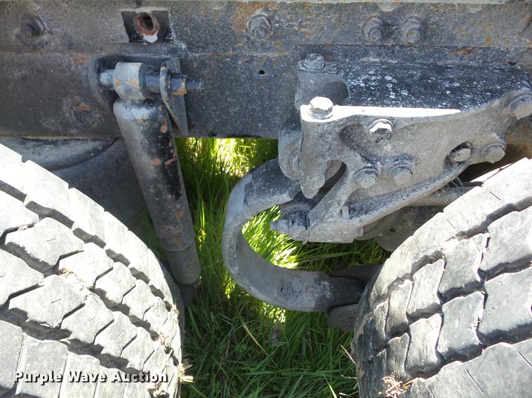 image for item EI9804 2009 Kenworth T660 truck chassis