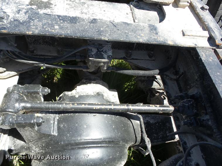 image for item EI9804 2009 Kenworth T660 truck chassis