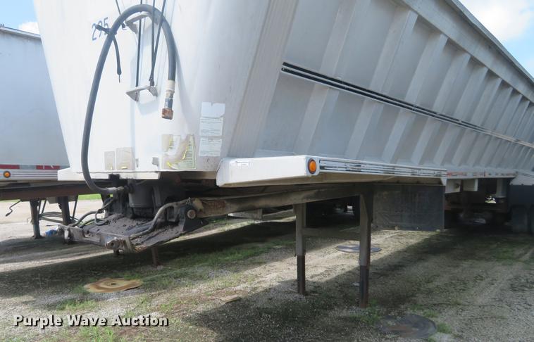 image for item EJ9606 1994 CMC SV-102 end dump trailer