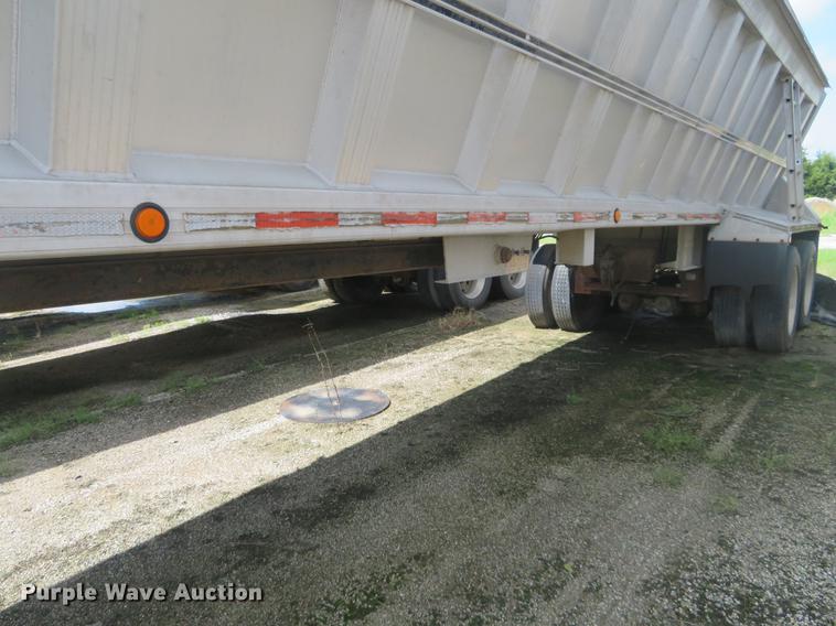 image for item EJ9606 1994 CMC SV-102 end dump trailer