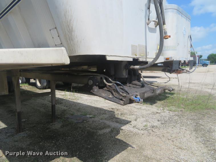 image for item EJ9606 1994 CMC SV-102 end dump trailer