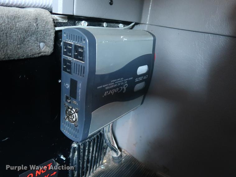 image for item EP9346 2010 Kenworth T660 semi truck