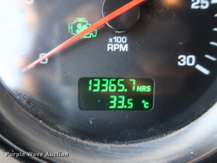 image for item EP9346 2010 Kenworth T660 semi truck