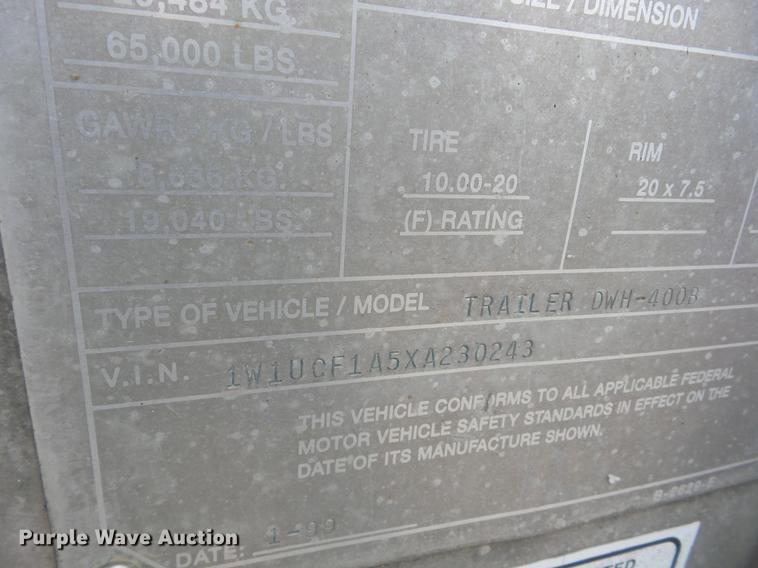 image for item J8506 1999 Wilson DWH-400B Pace Setter double hopper bottom grain trailer