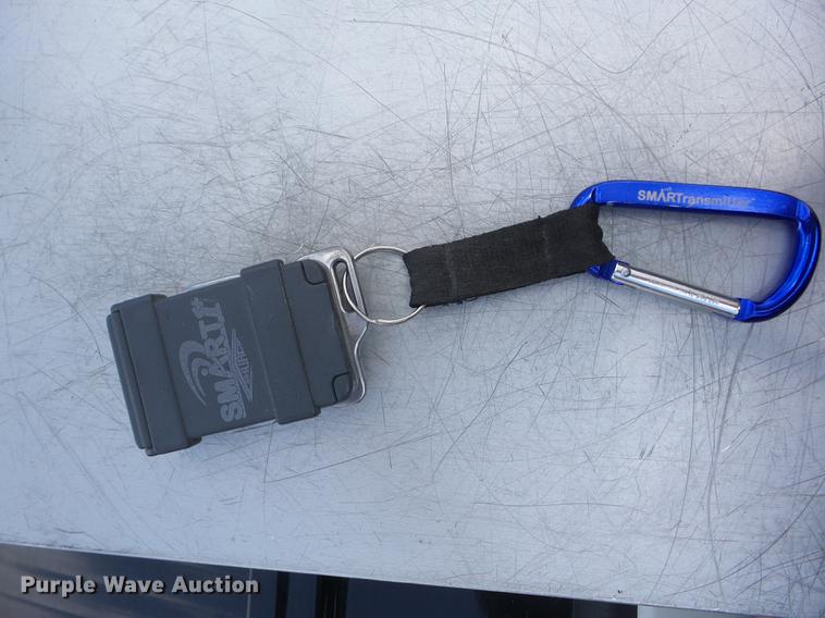 image for item J8506 1999 Wilson DWH-400B Pace Setter double hopper bottom grain trailer