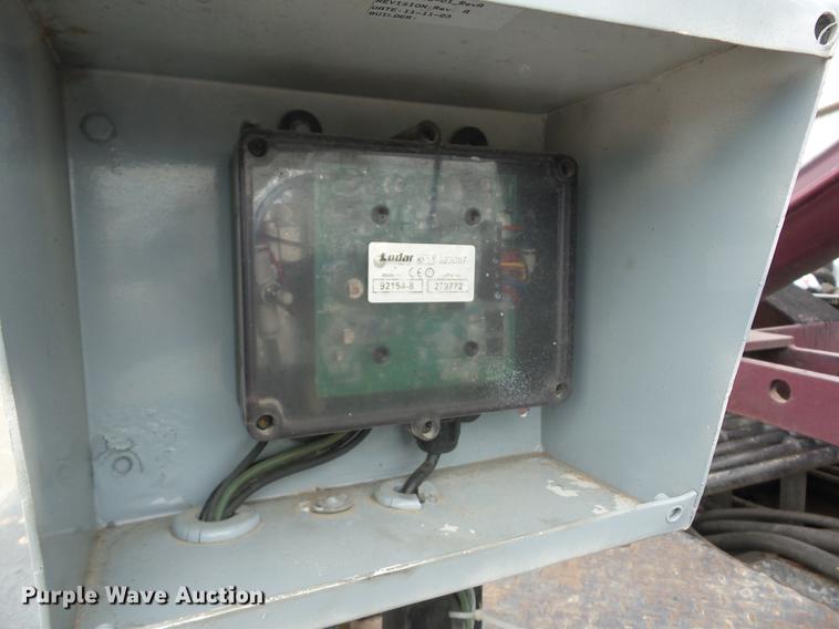 image for item J8512 1994 Freightliner FLD120 tow truck