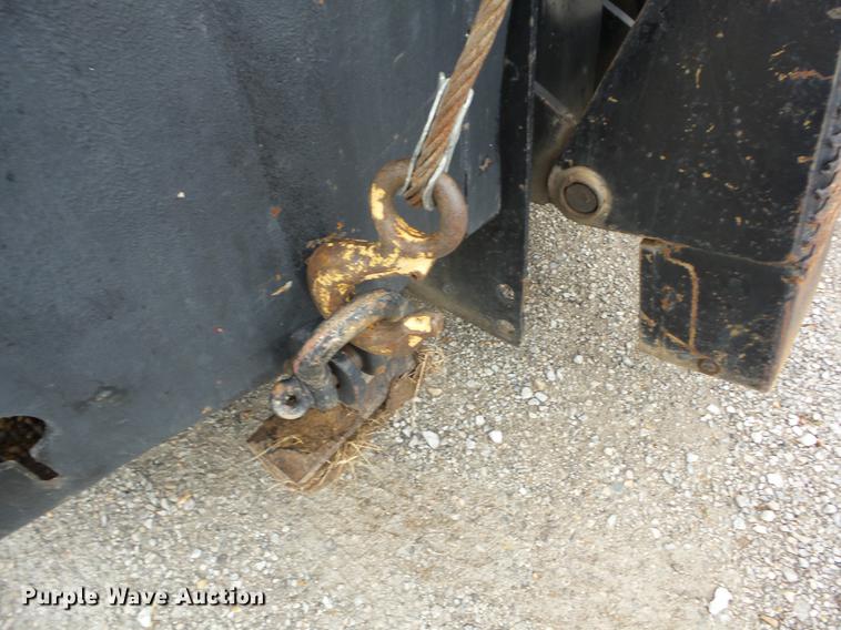 image for item J8512 1994 Freightliner FLD120 tow truck