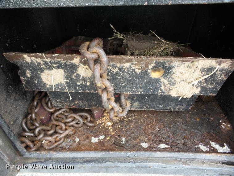 image for item J8512 1994 Freightliner FLD120 tow truck