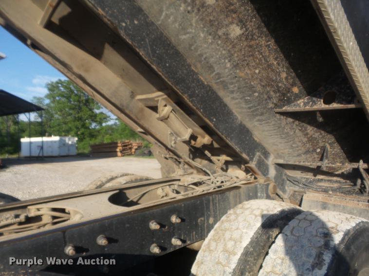 image for item DC7251 2007 Mack CV713 dump truck