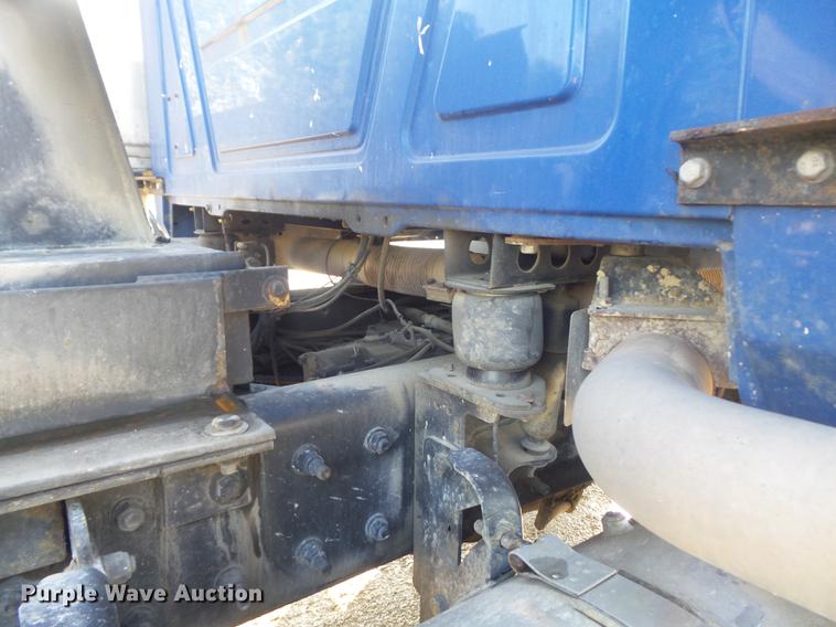 image for item DC7251 2007 Mack CV713 dump truck