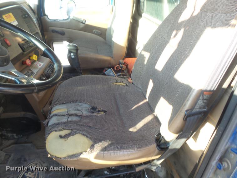 image for item DC7251 2007 Mack CV713 dump truck