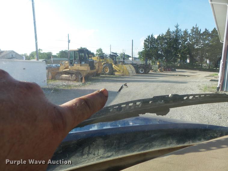 image for item DC7251 2007 Mack CV713 dump truck