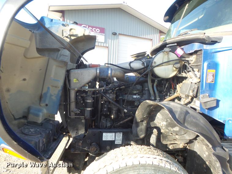 image for item DC7251 2007 Mack CV713 dump truck