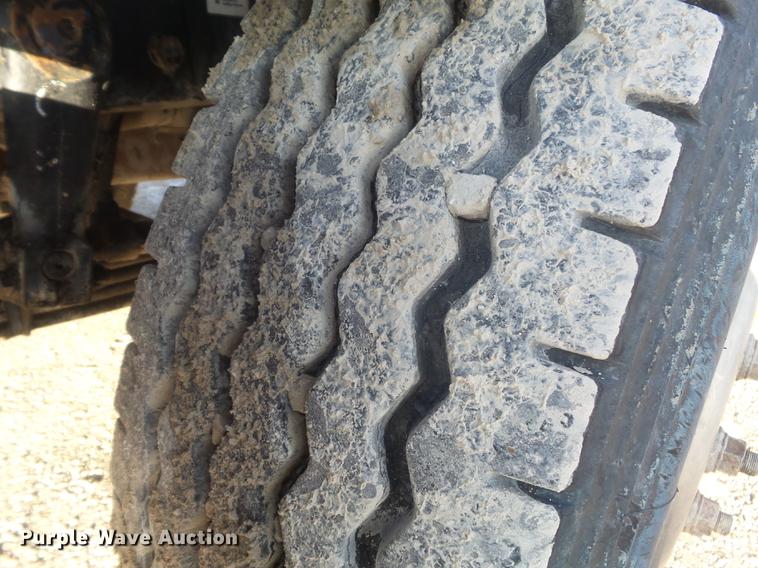 image for item DC7251 2007 Mack CV713 dump truck