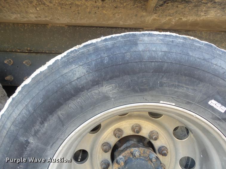 image for item DC7251 2007 Mack CV713 dump truck