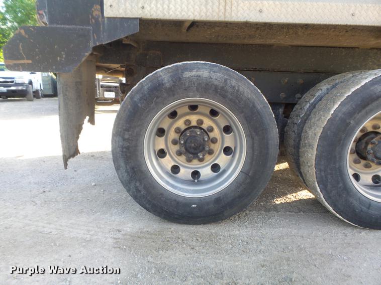 image for item DC7251 2007 Mack CV713 dump truck