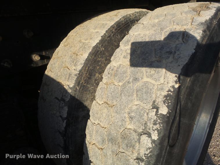 image for item DC7251 2007 Mack CV713 dump truck