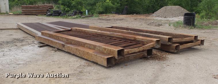 image for item DC7252 (3) sets of tire cleaning grates