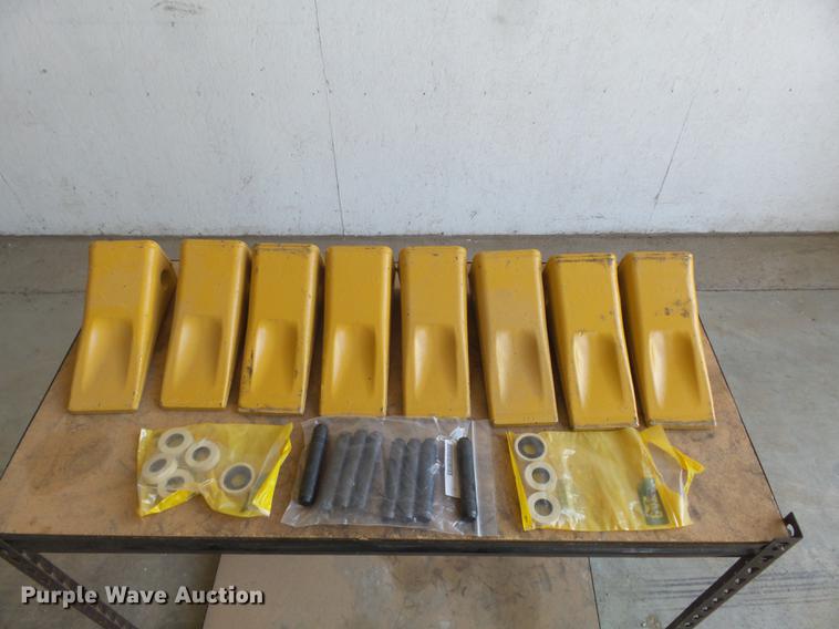 image for item DC7259 2001 Caterpillar 963C track loader