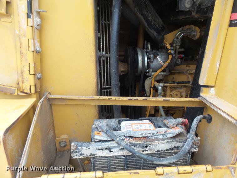 image for item DC7259 2001 Caterpillar 963C track loader