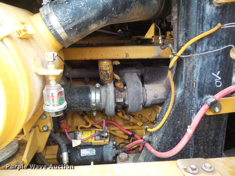 image for item DC7259 2001 Caterpillar 963C track loader