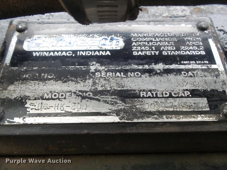 image for item DC7269 1999 Mack DM690S hooklift truck