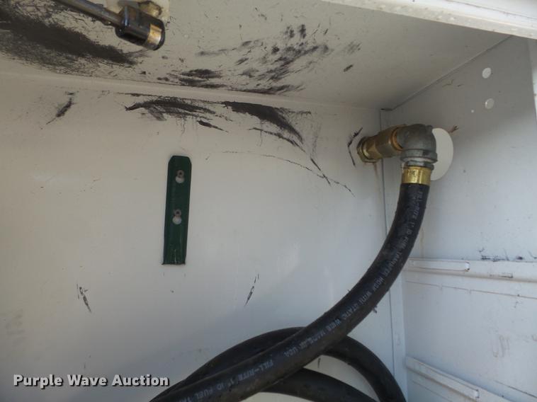 image for item DC7275 2006 Chevrolet Silverado 2500HD utility bed pickup truck